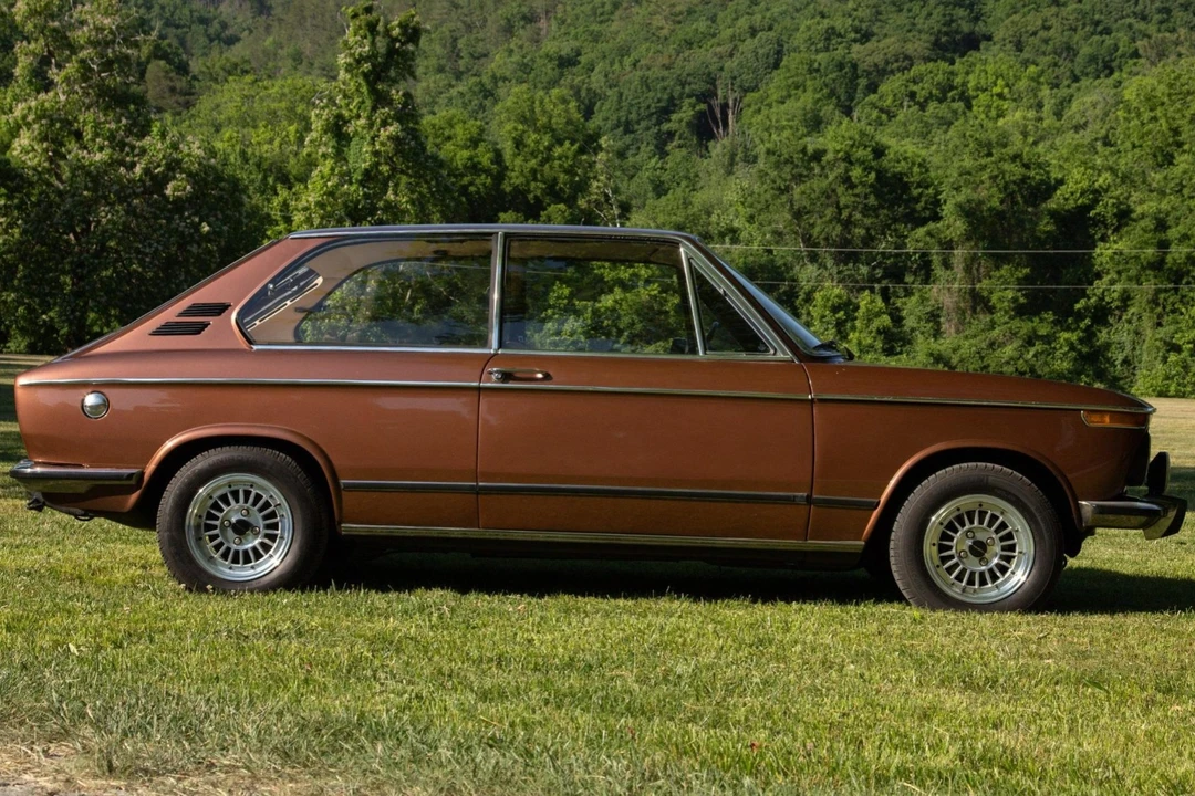 1974 BMW 2002 - Image 8 of 31