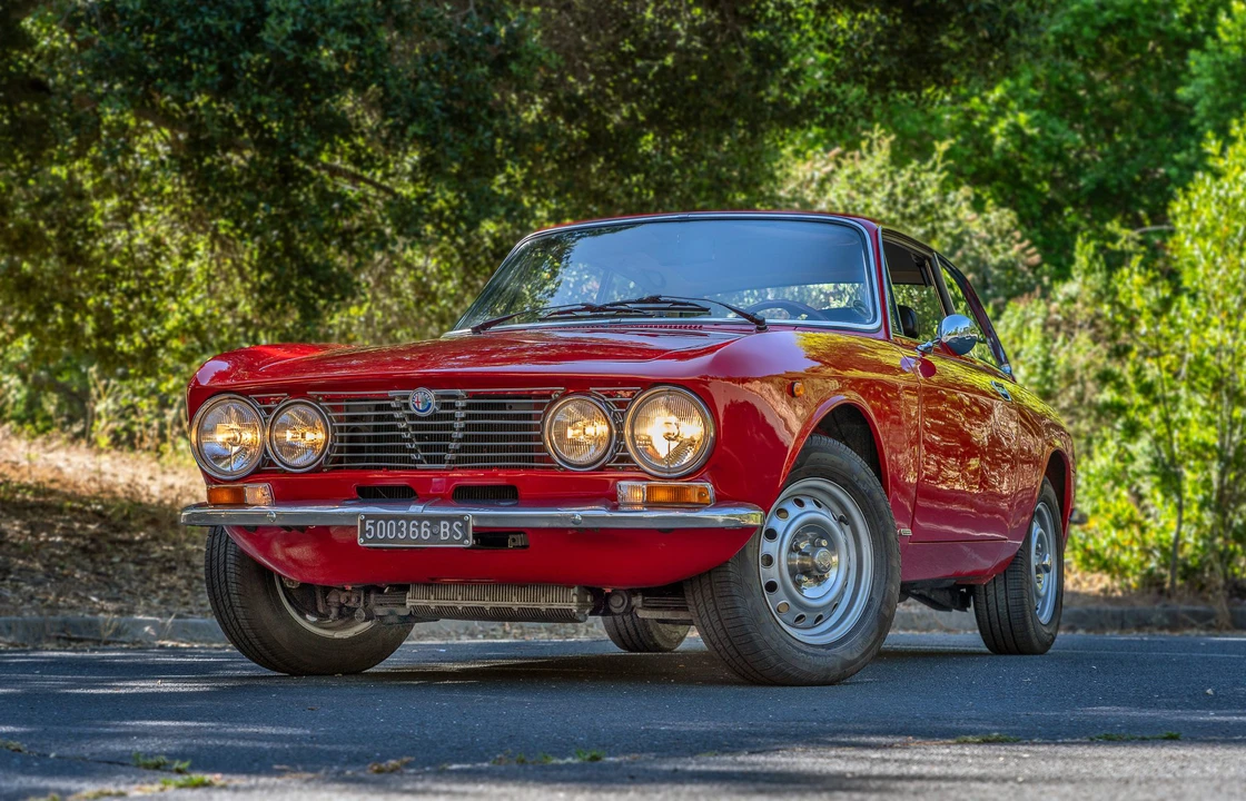 1975 Alfa Romeo GT 1300 Junior - Image 2 of 31