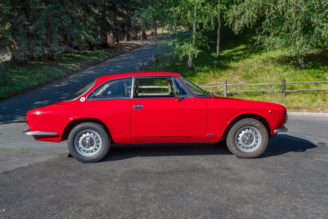 1975 Alfa Romeo GT 1300 Junior - Image 15 of 31
