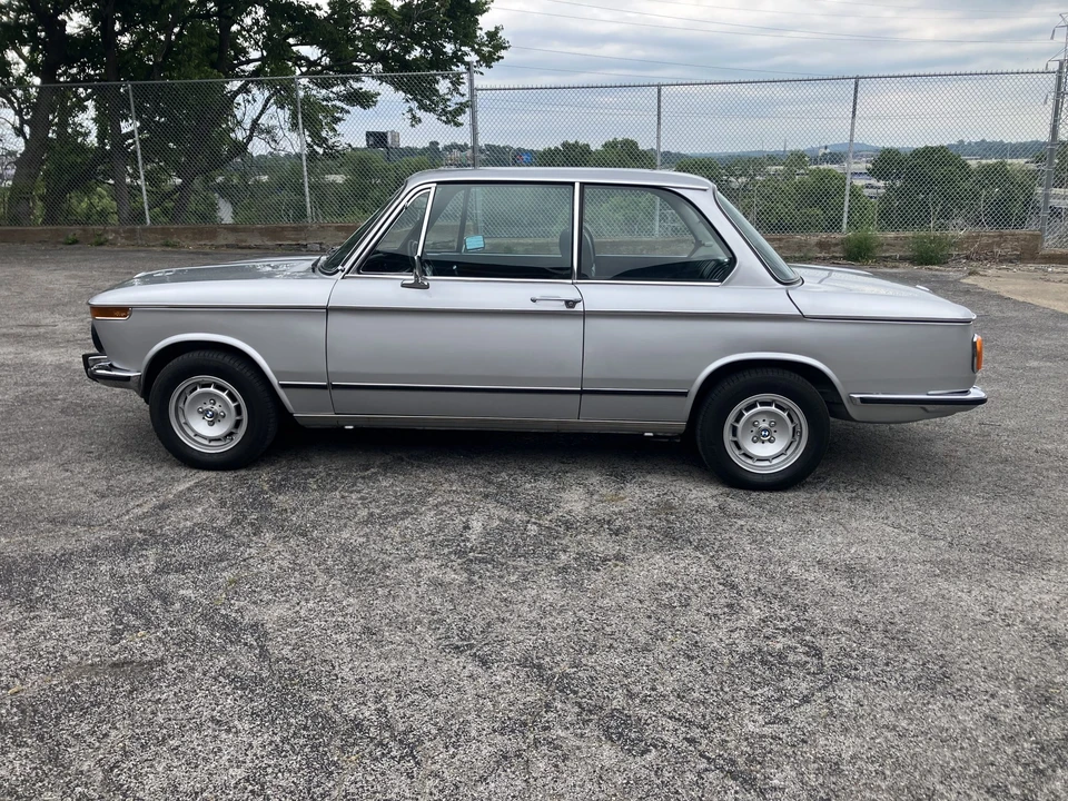 1975 BMW 2002 - Image 17 of 31