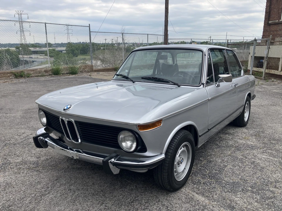 1975 BMW 2002 - Image 10 of 31