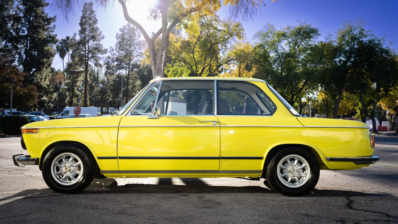 1975 BMW 2002tii - Image 30 of 31
