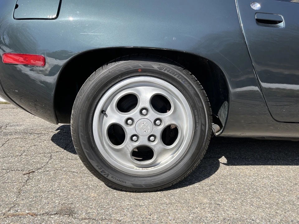 1978 Porsche 928 - Image 30 of 31