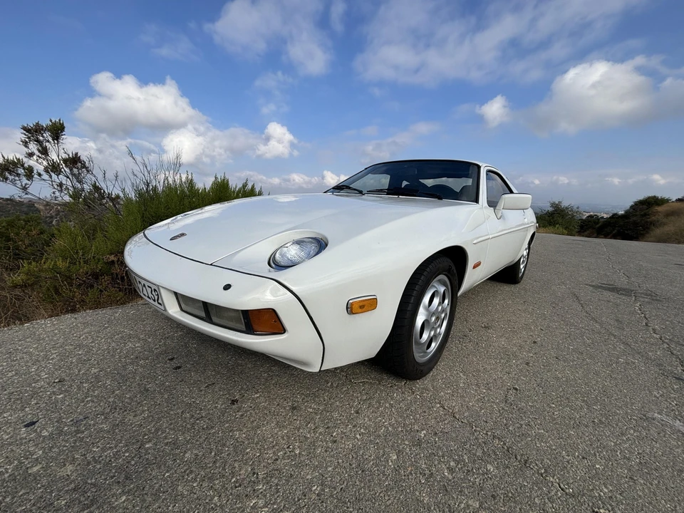 1979 Porsche 928 - Image 2 of 31