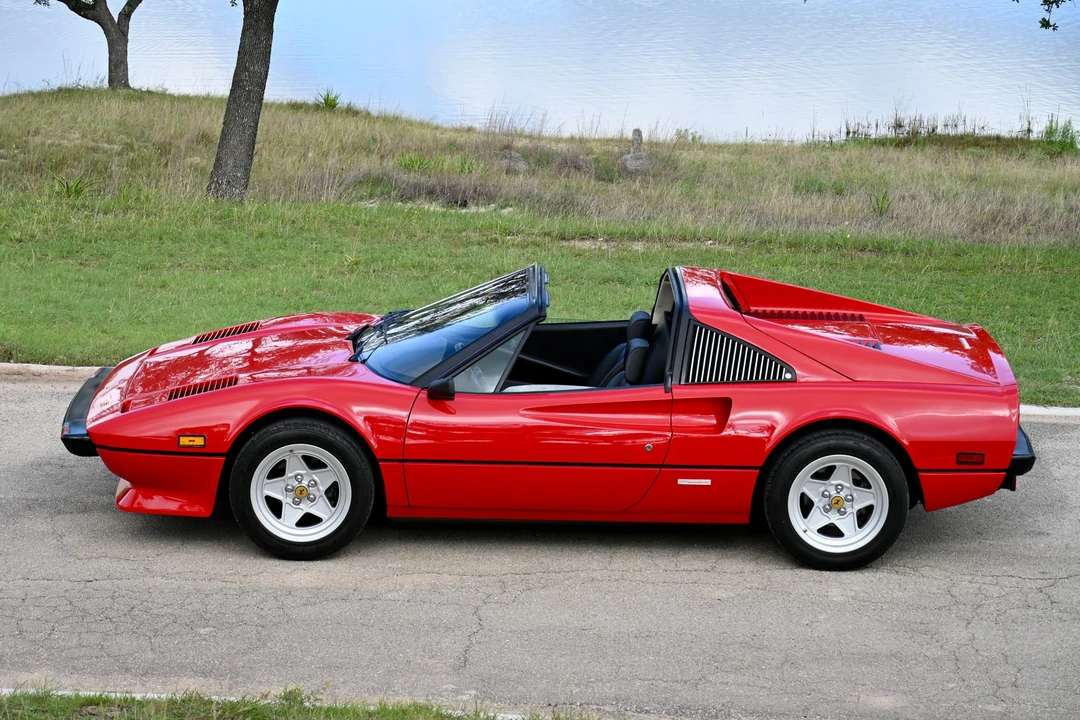 1980 Ferrari 308 GTS - Image 10 of 31