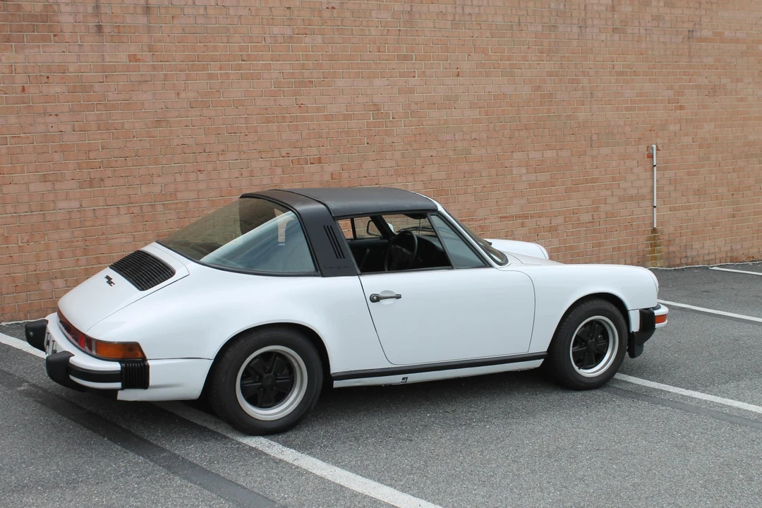 1980 Porsche 911 Carrera SC - Image 11 of 31