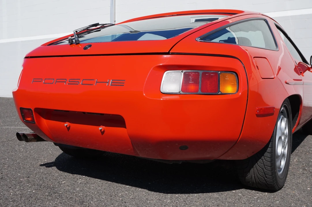 1980 Porsche 928 - Image 14 of 31