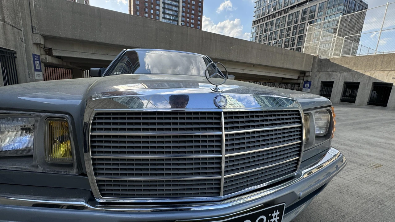 1981 Mercedes-Benz W126 S-Class Sedan - Image 22 of 31