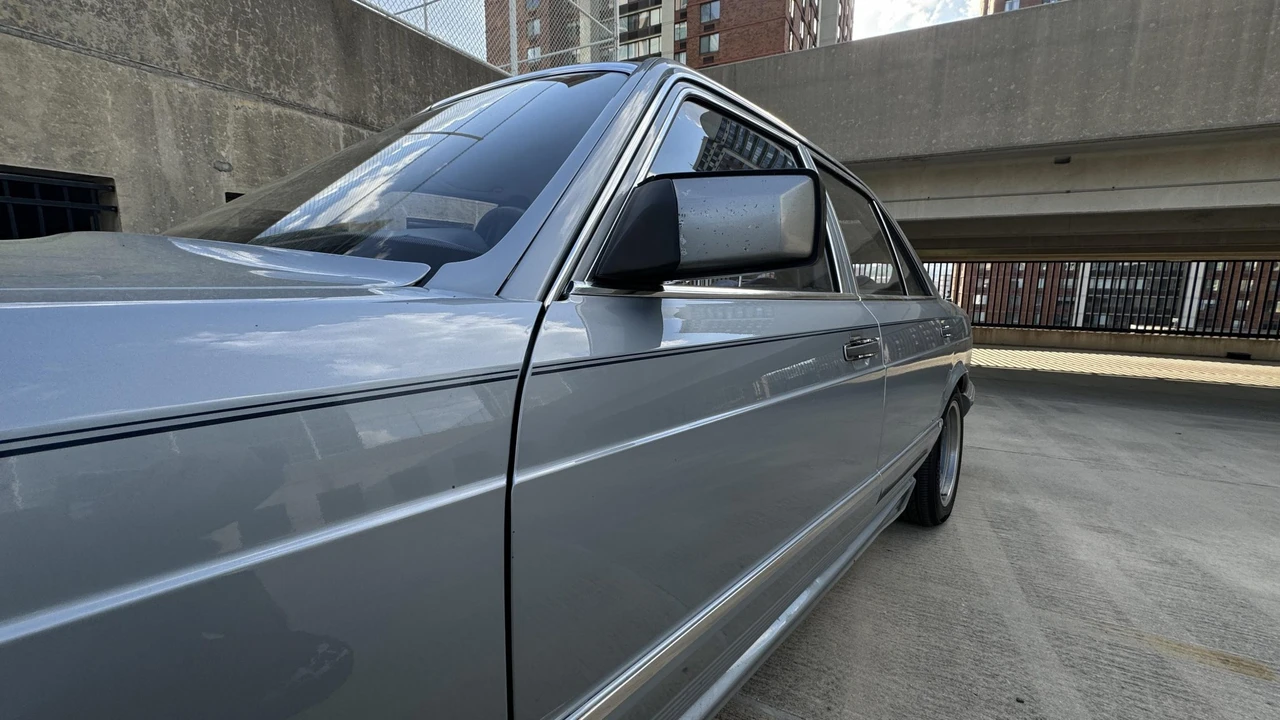 1981 Mercedes-Benz W126 S-Class Sedan - Image 28 of 31