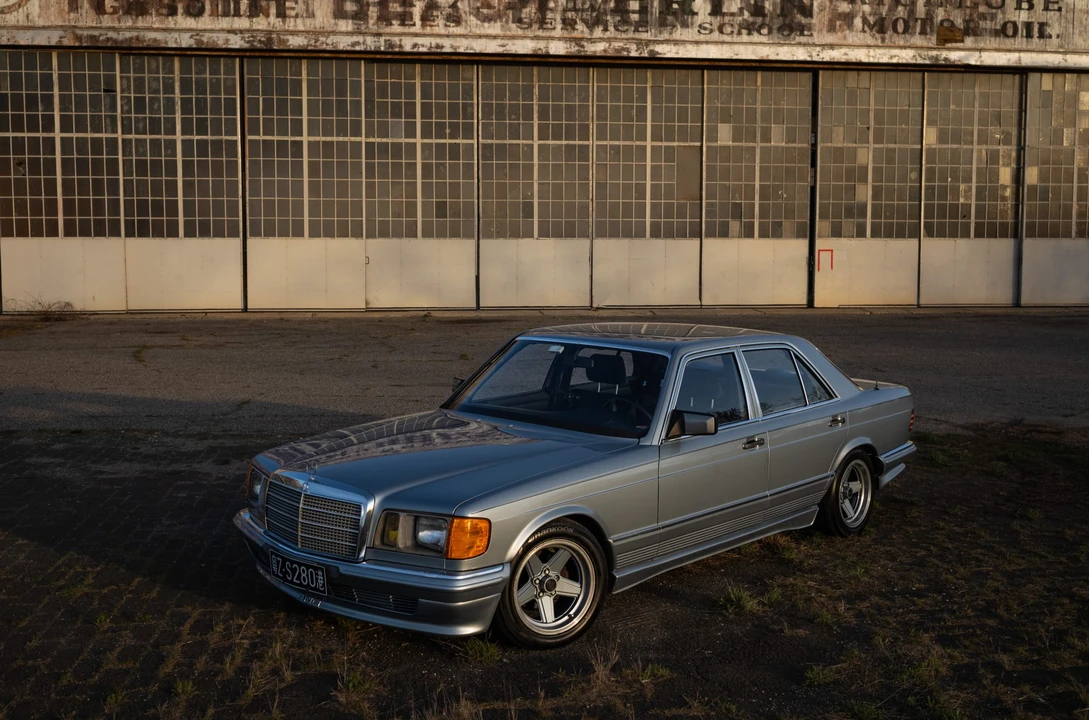 1981 Mercedes-Benz W126 S-Class Sedan - Image 7 of 31