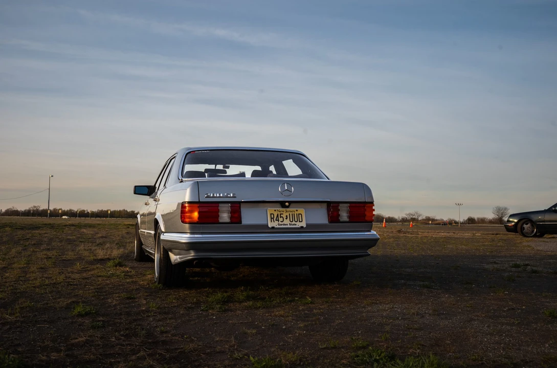 1981 Mercedes-Benz W126 S-Class Sedan - Image 14 of 31