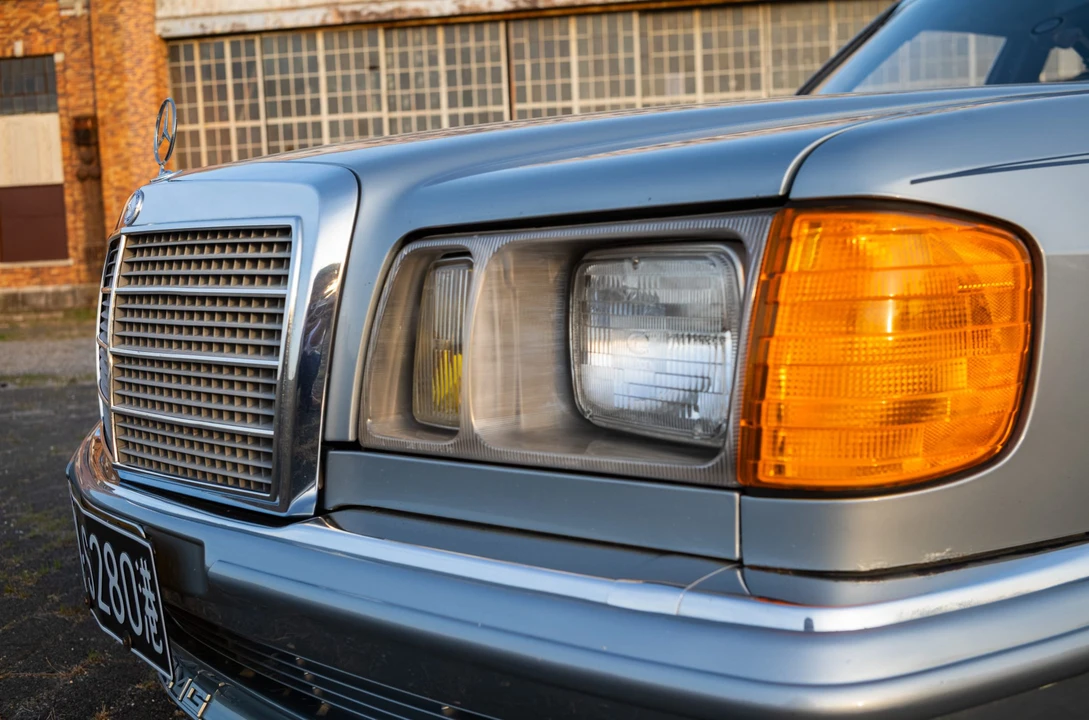 1981 Mercedes-Benz W126 S-Class Sedan - Image 24 of 31