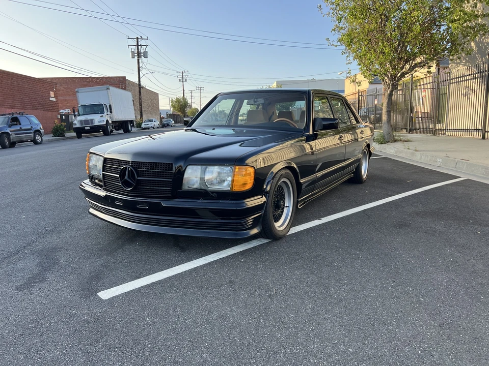 1981 Mercedes-Benz W126 S-Class Sedan - Image 2 of 31