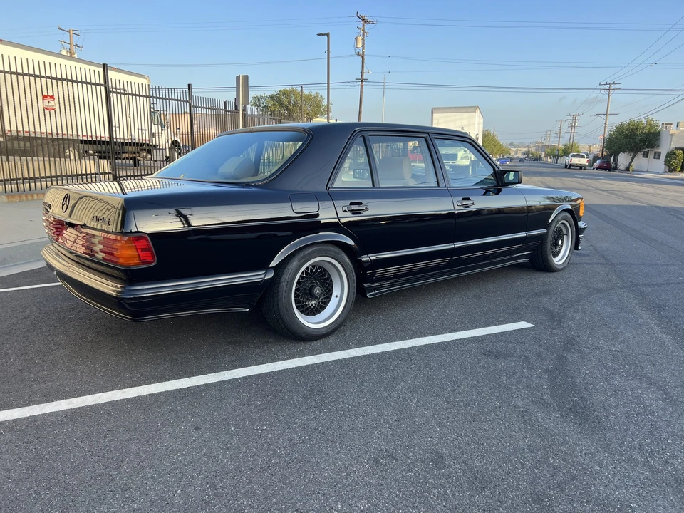 1981 Mercedes-Benz W126 S-Class Sedan - Image 9 of 31