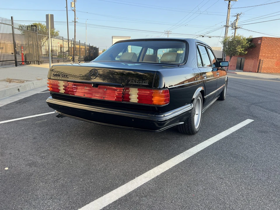 1981 Mercedes-Benz W126 S-Class Sedan - Image 8 of 31