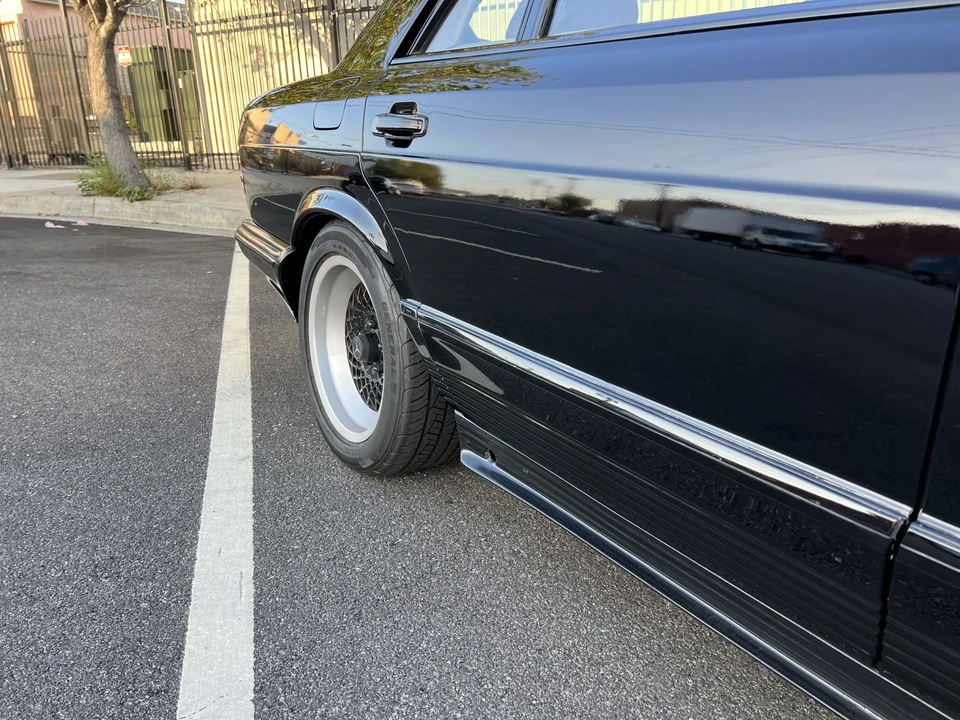 1981 Mercedes-Benz W126 S-Class Sedan - Image 29 of 31
