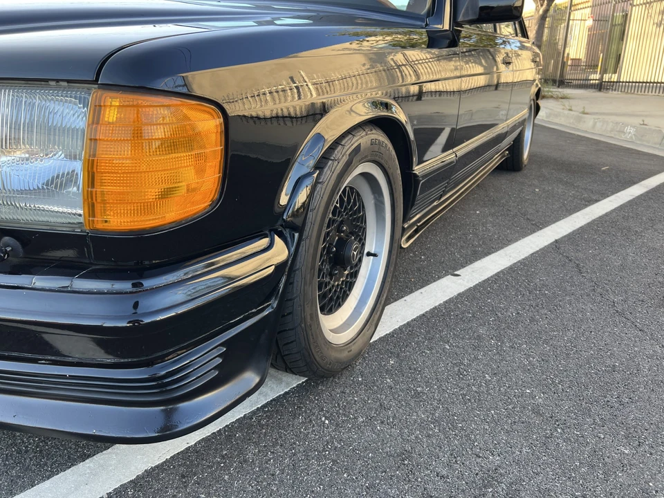 1981 Mercedes-Benz W126 S-Class Sedan - Image 16 of 31