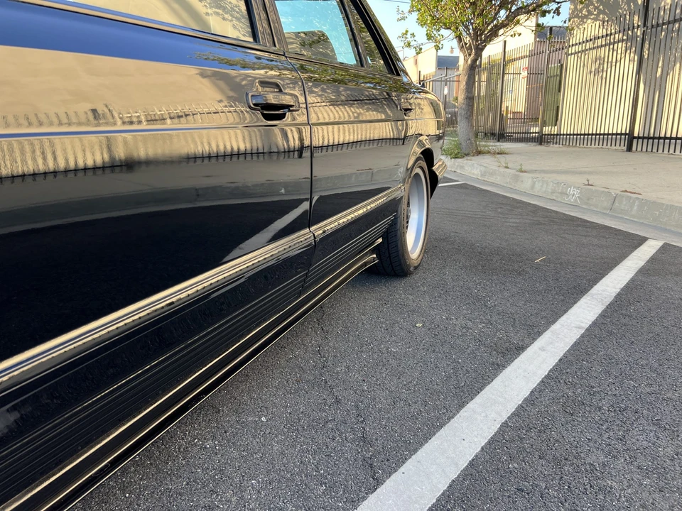 1981 Mercedes-Benz W126 S-Class Sedan - Image 19 of 31