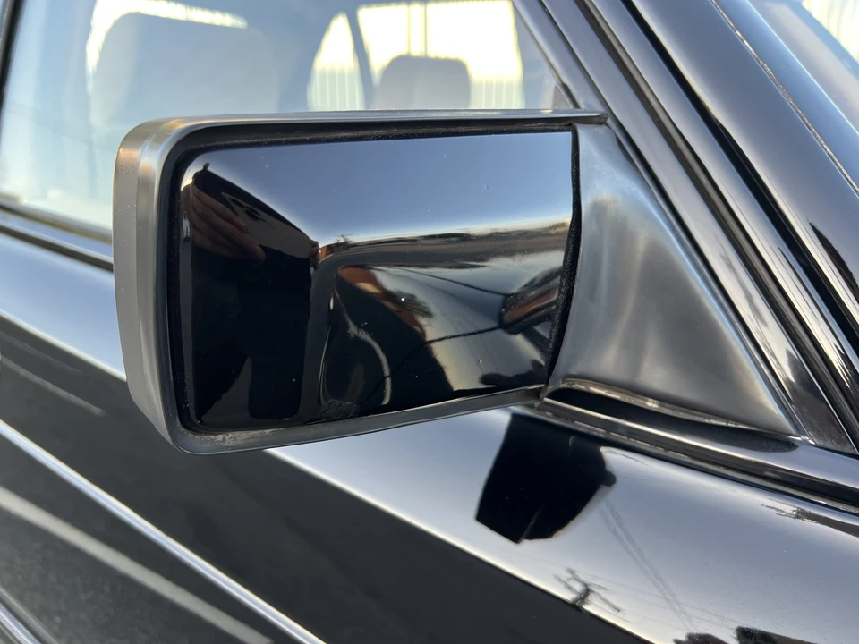 1981 Mercedes-Benz W126 S-Class Sedan - Image 31 of 31