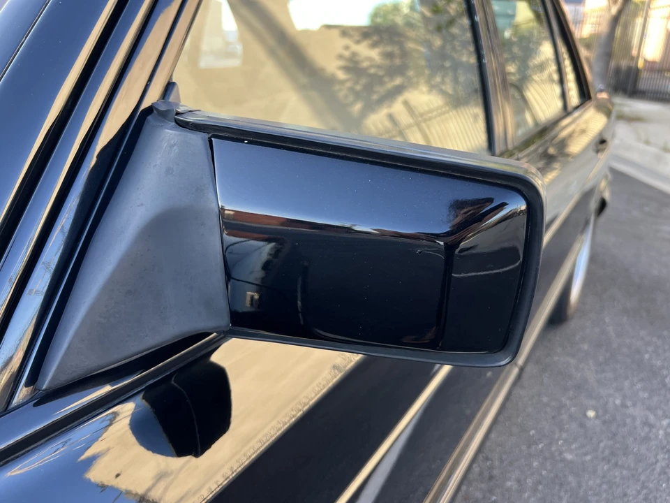 1981 Mercedes-Benz W126 S-Class Sedan - Image 18 of 31