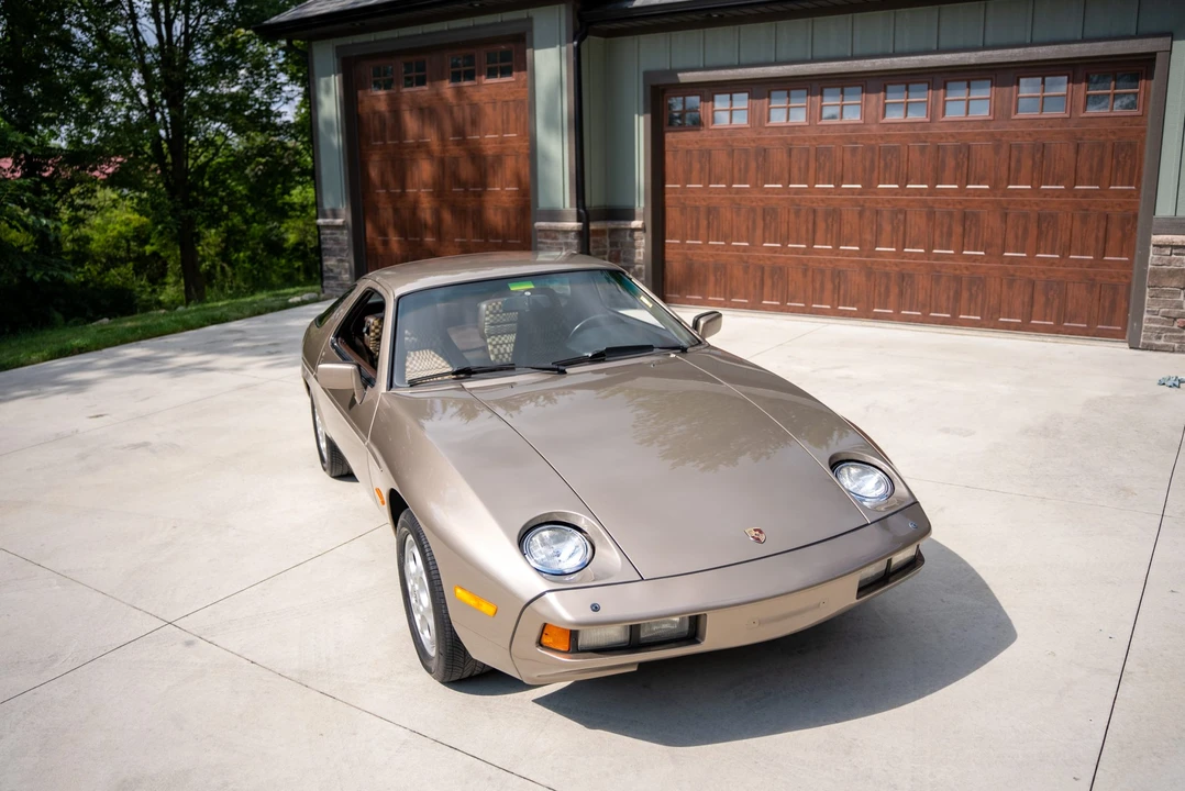1981 Porsche 928 - Image 18 of 31