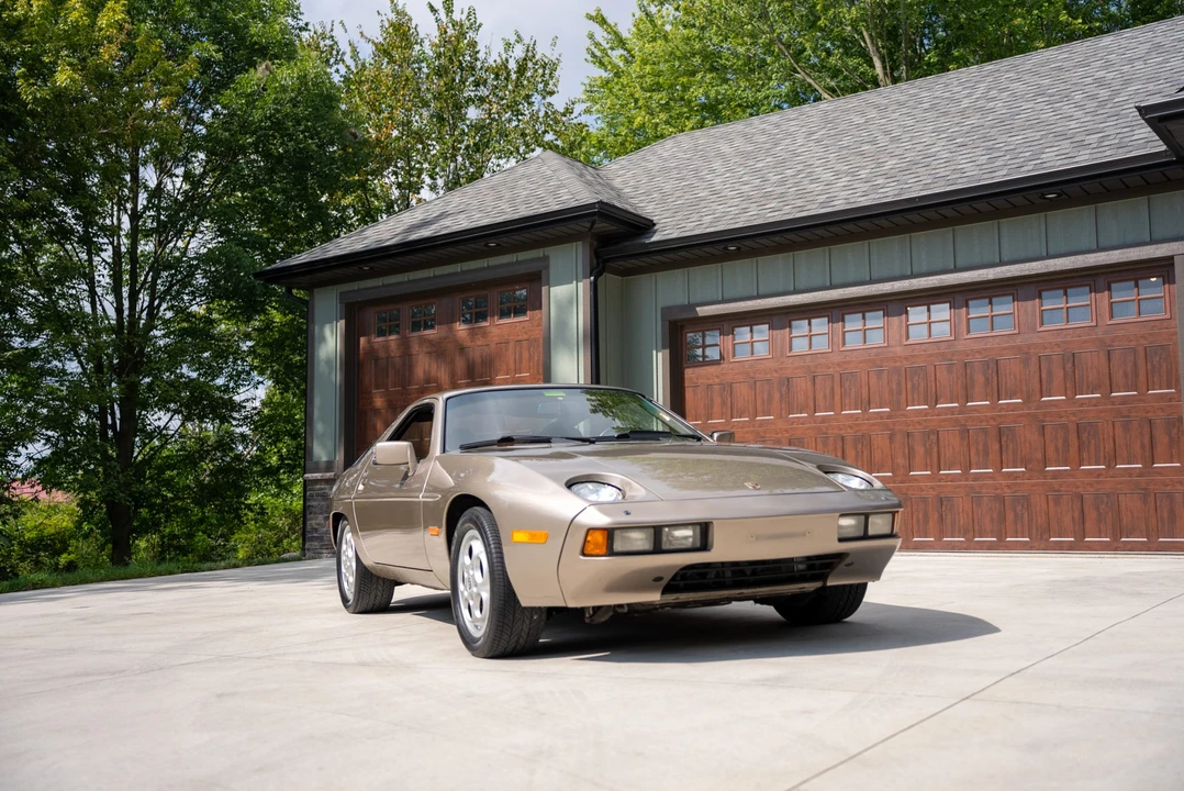 1981 Porsche 928 - Image 17 of 31