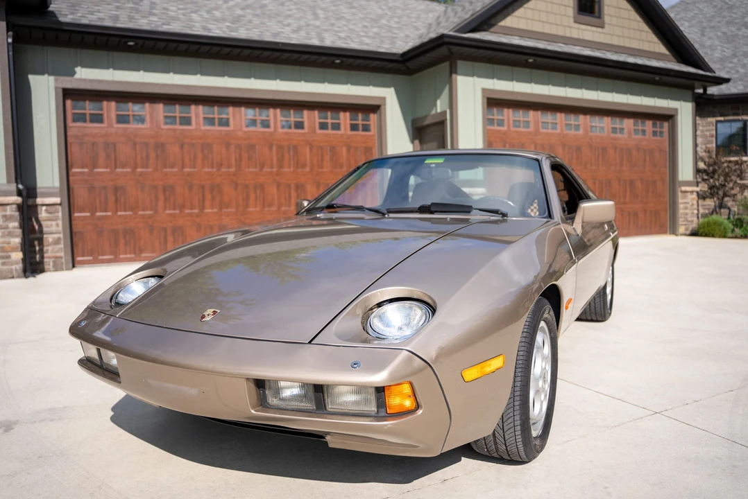 1981 Porsche 928 - Image 10 of 31