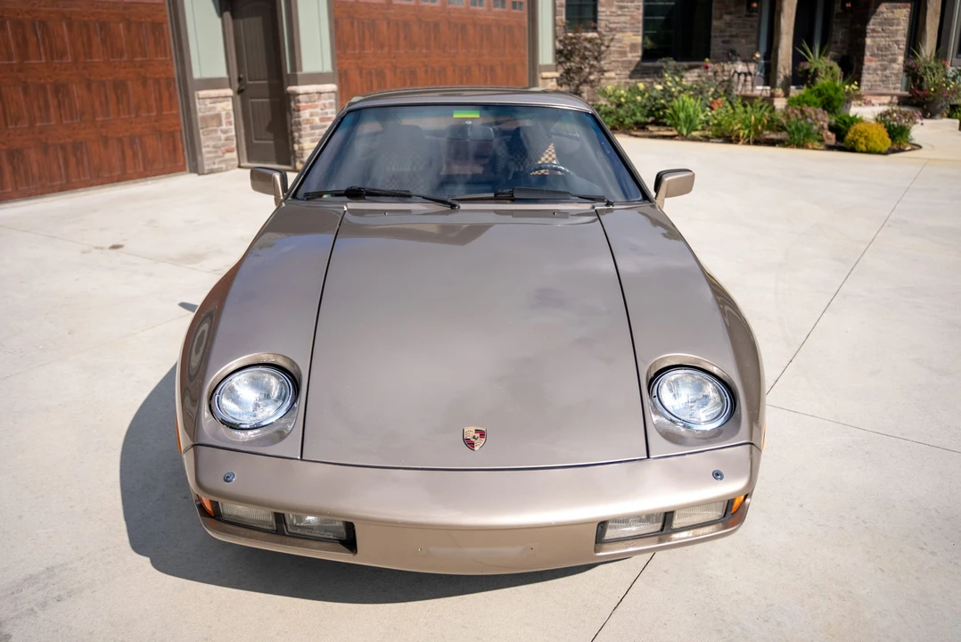 1981 Porsche 928 - Image 11 of 31