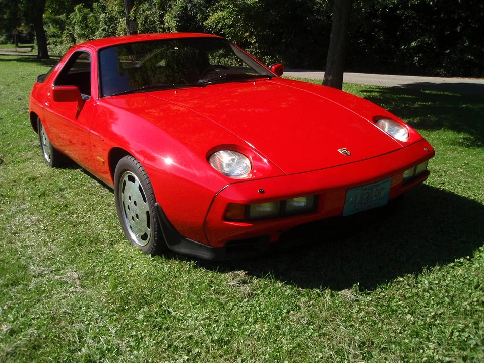 1981 Porsche 928 - Image 6 of 31