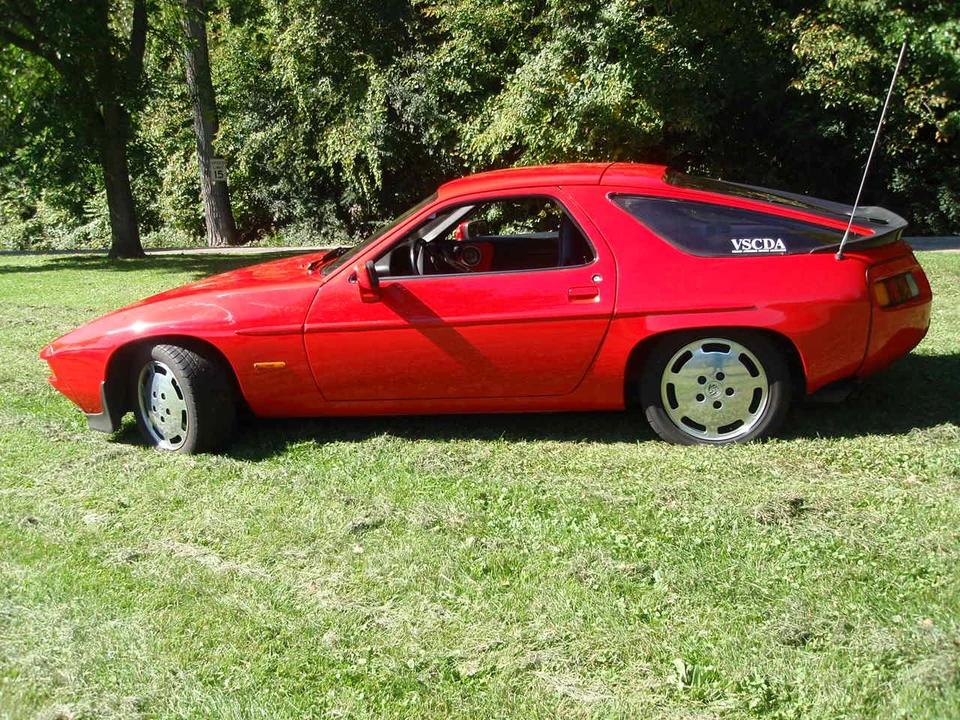 1981 Porsche 928 - Image 9 of 31