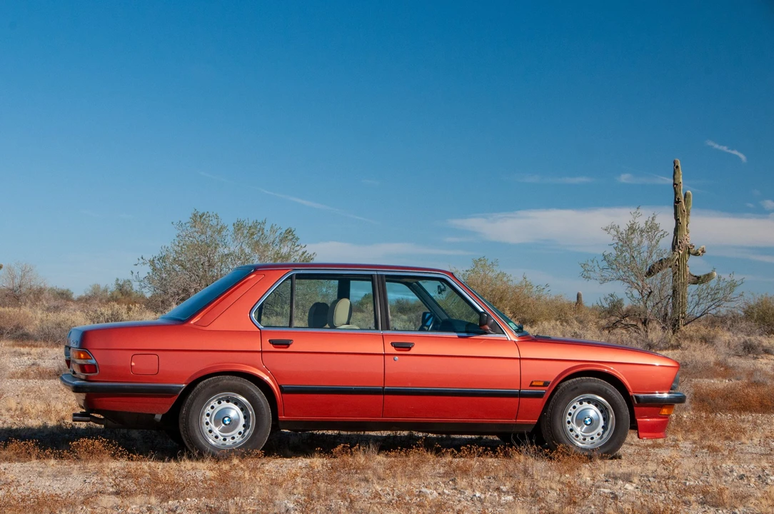 1982 BMW E28 5 Series - Image 30 of 31