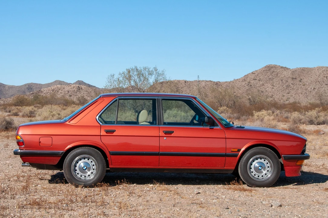 1982 BMW E28 5 Series - Image 29 of 31