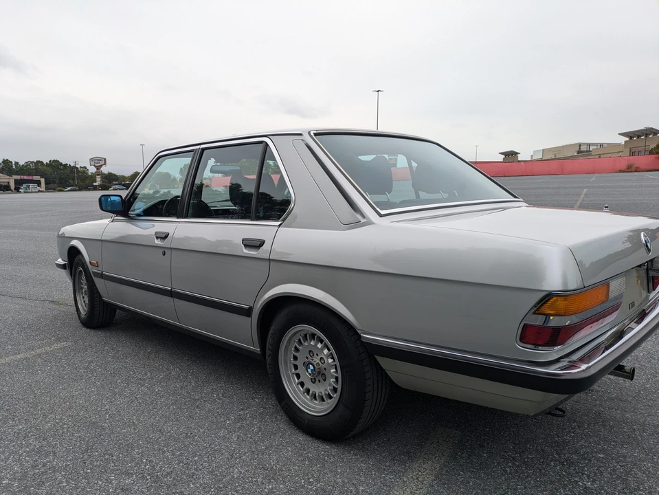 1982 BMW E28 5 Series - Image 26 of 31