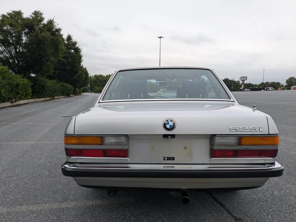 1982 BMW E28 5 Series - Image 14 of 31