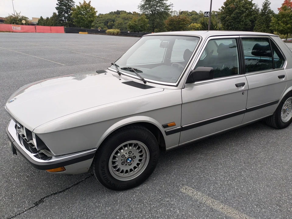 1982 BMW E28 5 Series - Image 29 of 31