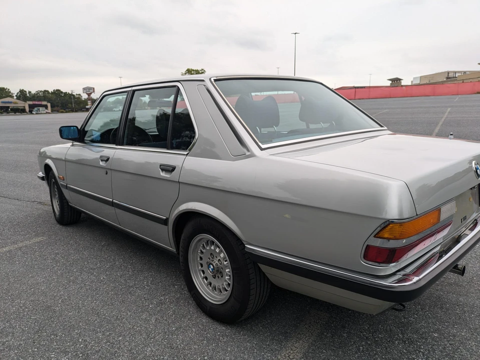 1982 BMW E28 5 Series - Image 18 of 31