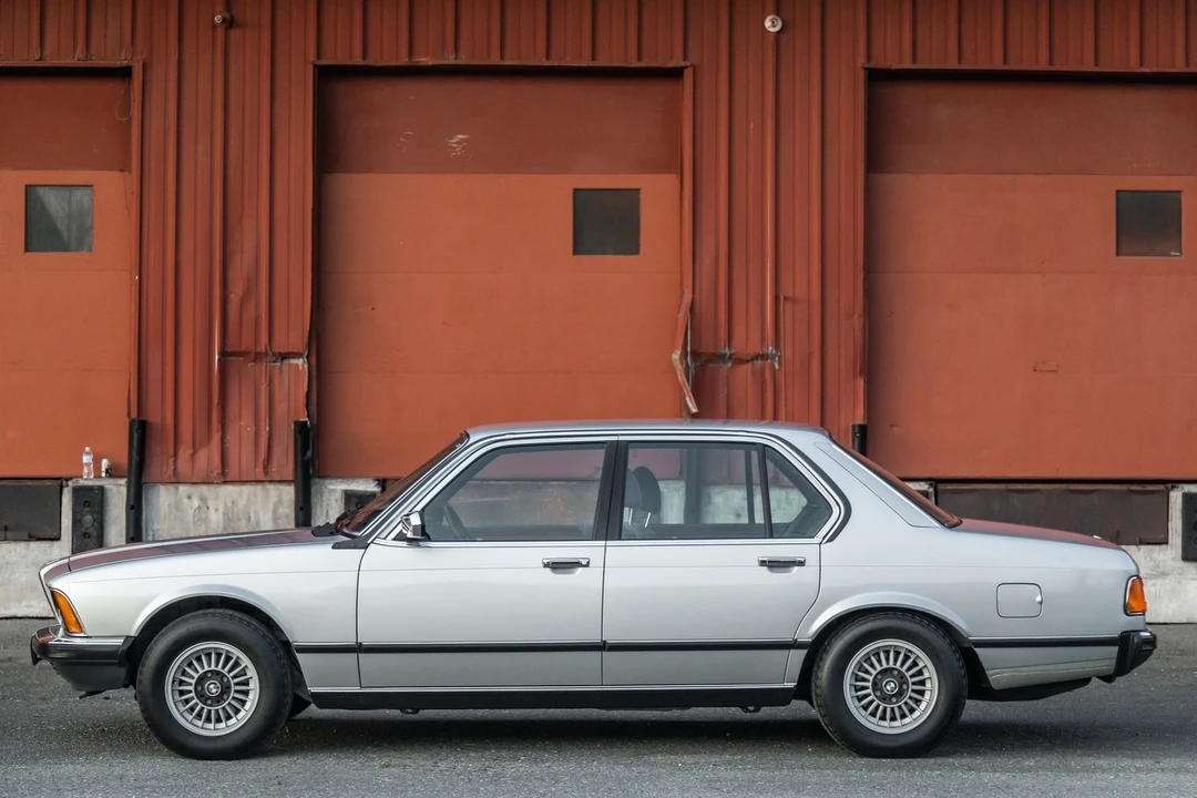 1982 BMW E23 7 Series - Image 2 of 31