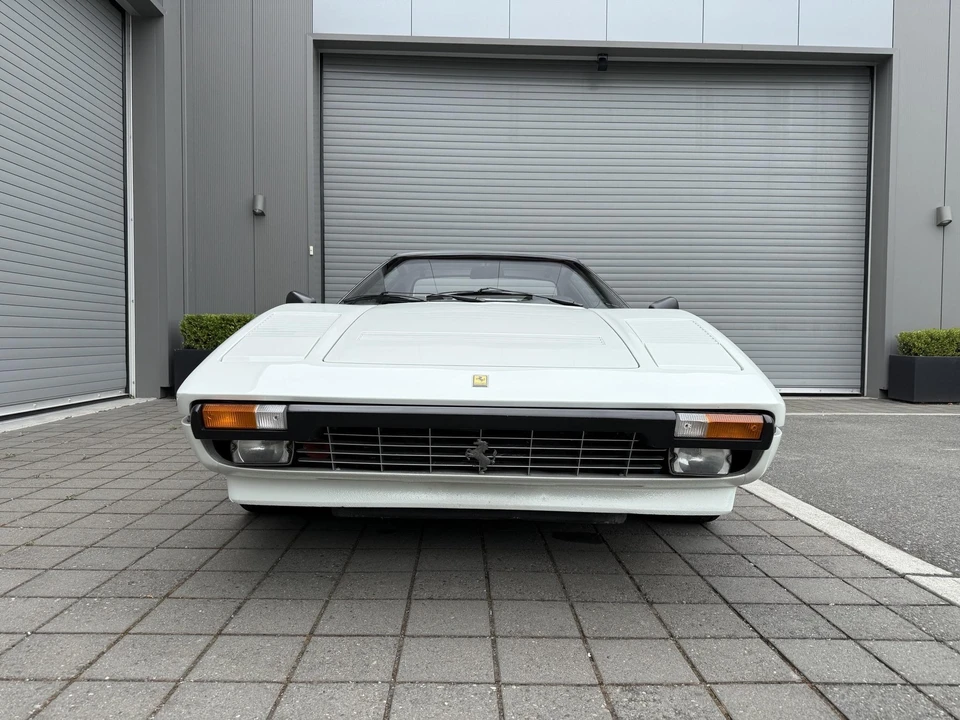 1982 Ferrari 308 GTS QV - Image 3 of 31