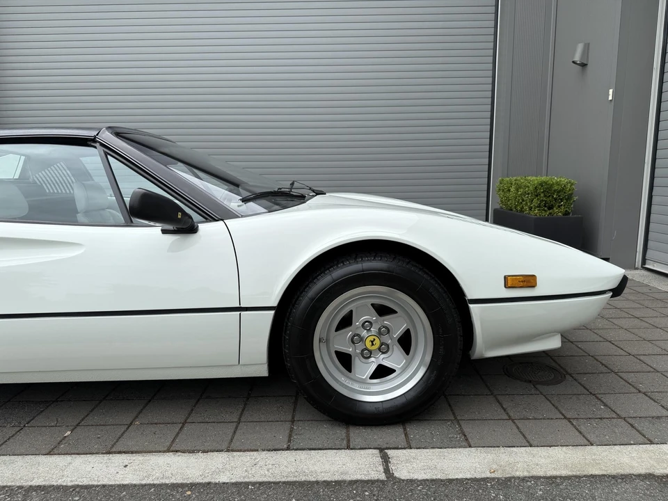 1982 Ferrari 308 GTS QV - Image 21 of 31