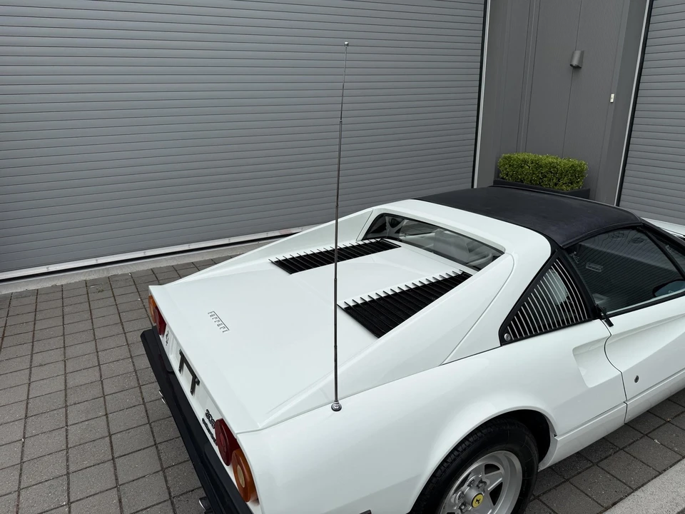 1982 Ferrari 308 GTS QV - Image 18 of 31