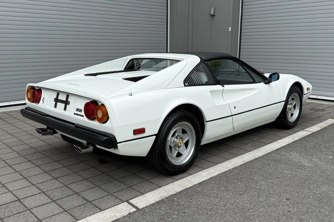 1982 Ferrari 308 GTS QV - Image 7 of 31