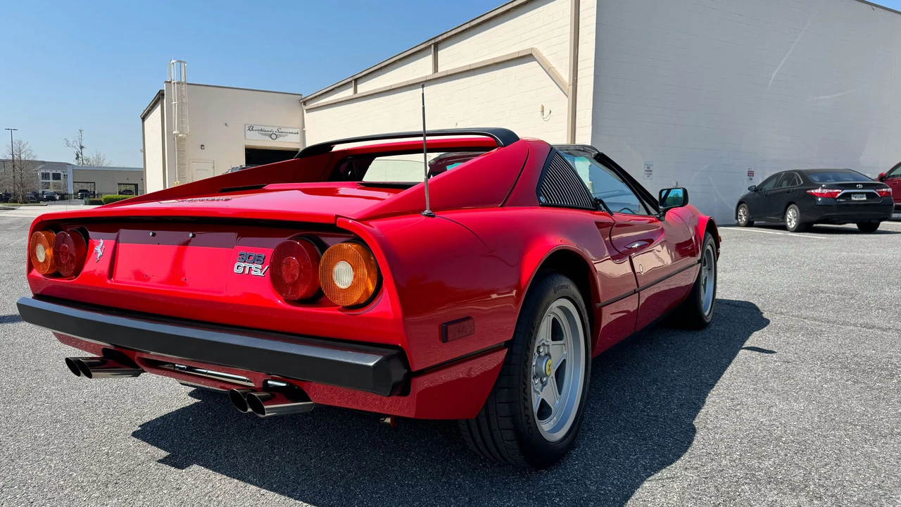 1982 Ferrari 308 GTS QV - Image 12 of 31