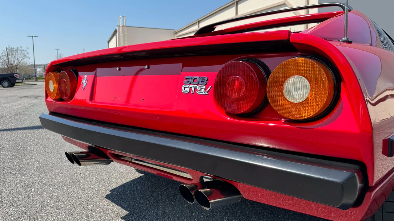 1982 Ferrari 308 GTS QV - Image 23 of 31