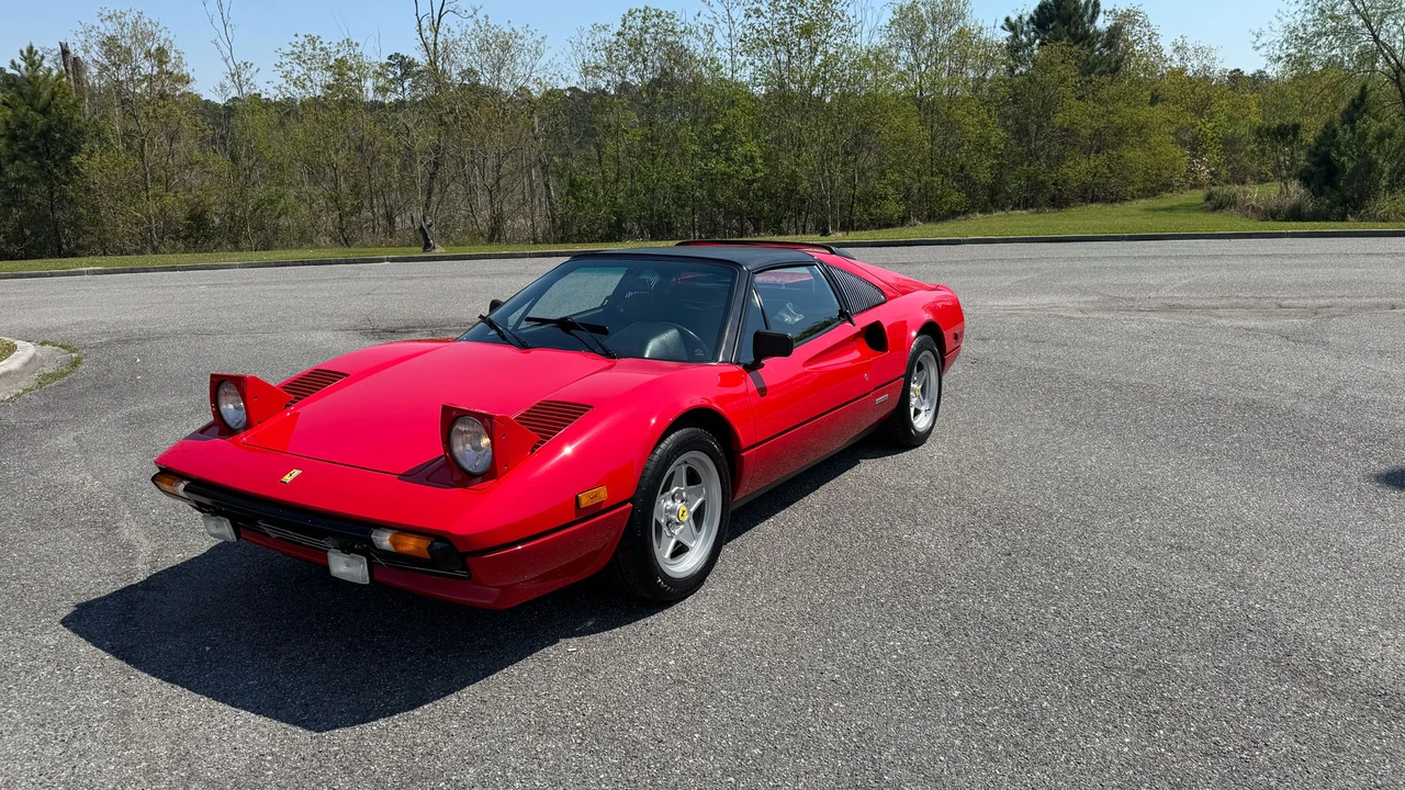 1982 Ferrari 308 GTS QV - Image 7 of 31