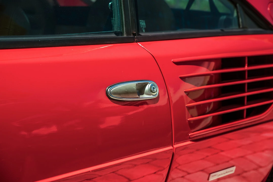 1982 Ferrari Mondial 8 - Image 21 of 31
