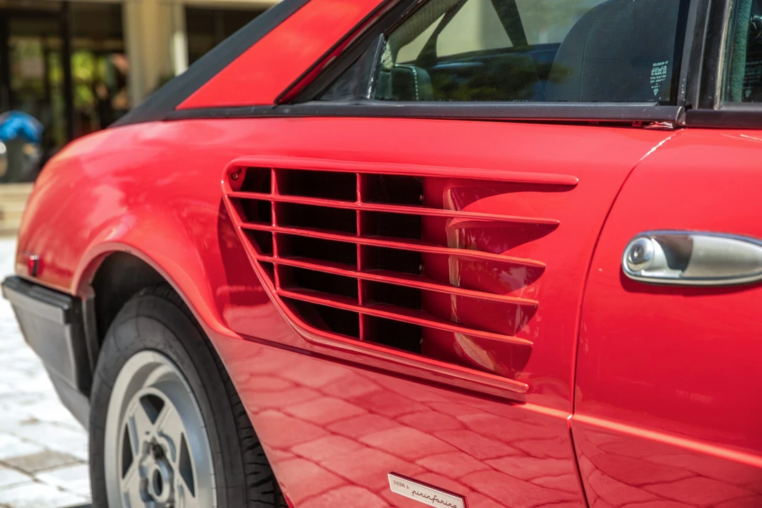 1982 Ferrari Mondial 8 - Image 22 of 31