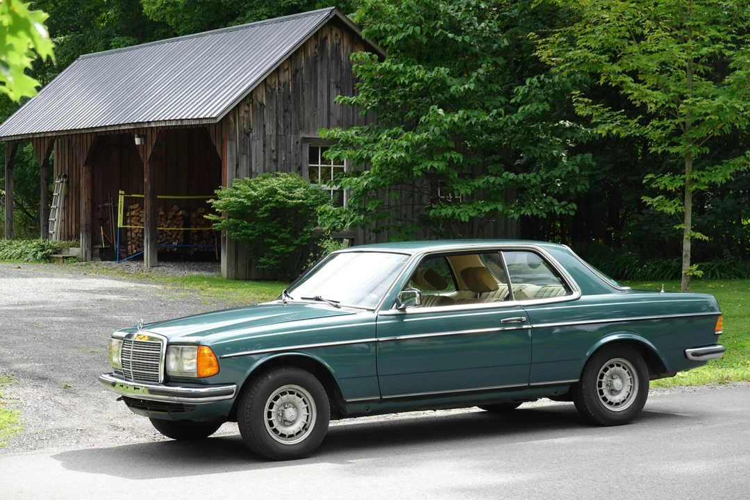 1982 Mercedes-Benz W123 Coupe (C123) - Image 6 of 31