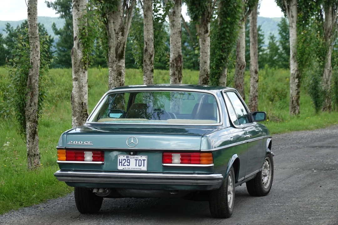 1982 Mercedes-Benz W123 Coupe (C123) - Image 14 of 31