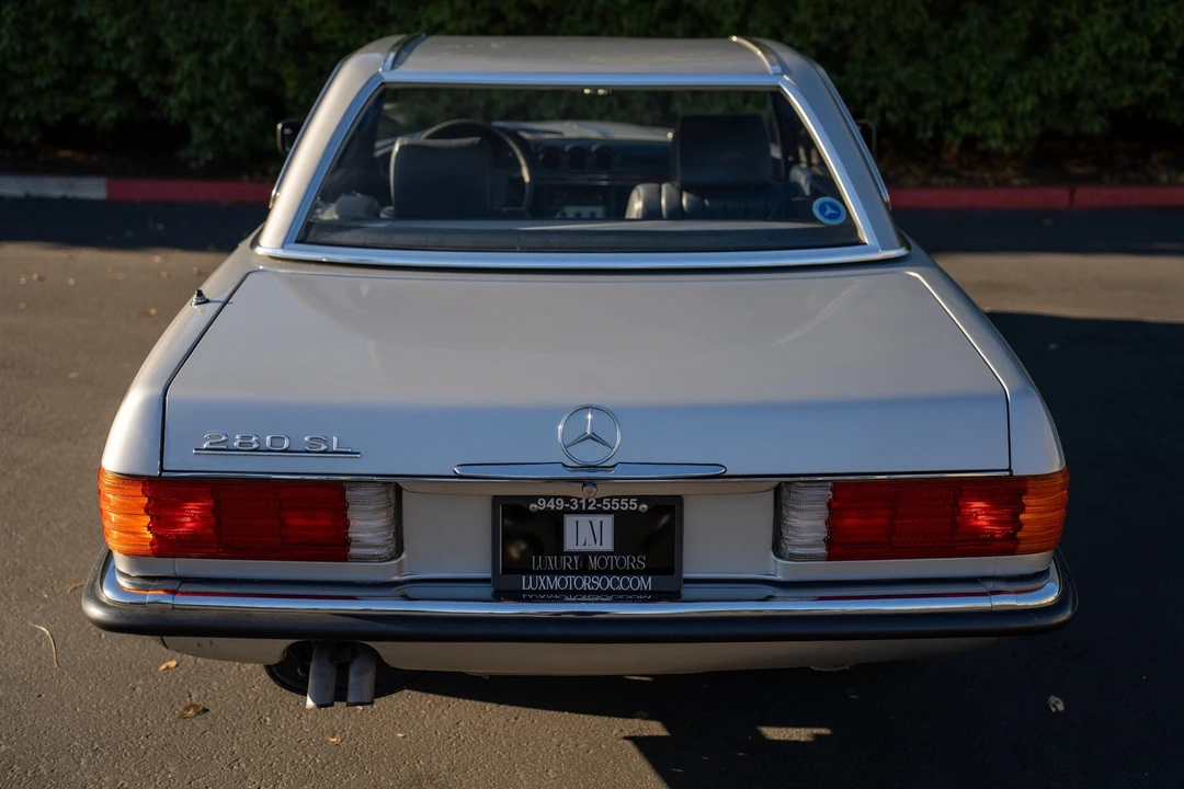 1982 Mercedes-Benz R107 SL-Class - Image 14 of 31