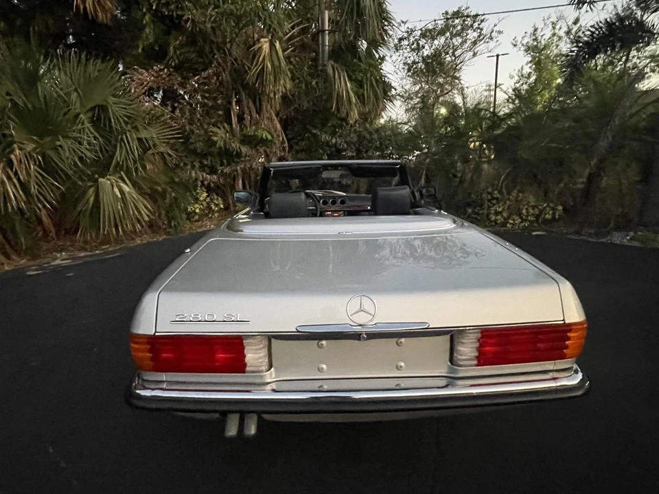 1982 Mercedes-Benz R107 SL-Class - Image 12 of 31